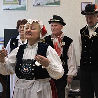 Выступление фольклорного ансамбля российских немцев «Begeisterung».